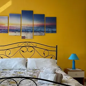 Casa vacanze A Pochi Km Da Oristano E Dal Mare, Simaxis